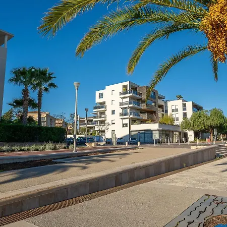 Rive Gauche By Interhome Frejus